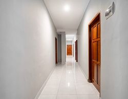 RedDoorz Syariah near Puri Agung Denpasar İç Mekan