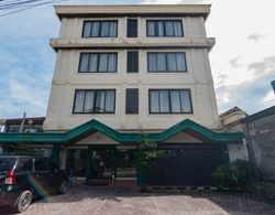 Reddoorz Syariah @ Hotel Simpatik Balikpapan Dış Mekan