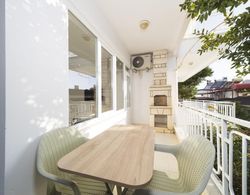 Refreshing Flat With Excellent Location in Alanya Oda