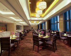 Regal Airport Hotel Xian Yeme / İçme