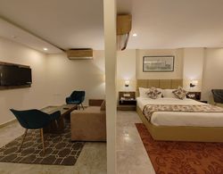 Regenta Inn Greater Noida Oda Düzeni