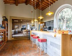 Relais Villa Olmo Food and Wine Resort Bar