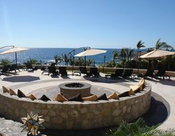 Relaxing Family 2 Bedroom Suite Cabo San Lucas Oda