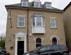 Remarkable 2-bed Apartment in Chelmsford Dış Mekan
