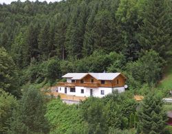 Renovated Holiday Home near Zell am See with Enclosed Garden Dış Mekan