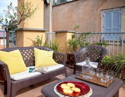 Rent In Rome - Vittoria Terrace Oda Düzeni