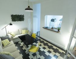 RentalSevilla Precioso apartamento 4 habitaciones en la Maestranza Oda Düzeni
