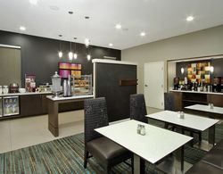 Residence Inn by Marriott Colorado Springs South Yerinde Yemek