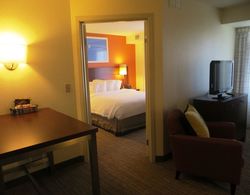 Residence Inn Indianapolis Airport Genel