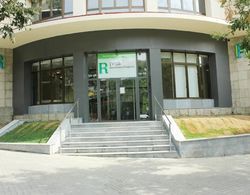 Residencia Universitaria Barcelona Diagonal Dış Mekan