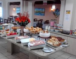 Residencial Baleia Franca Kahvaltı