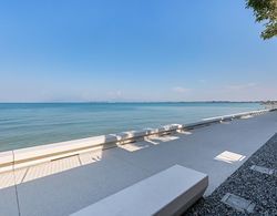 Residenza Miralago With Pool - Two-bedroom With Terrace Oda