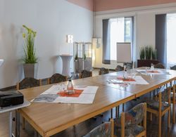 Restaurant & Landhotel Zum Niestetal Genel