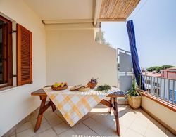 Restful Apartment in Cala Gonone with Balcony near Sea Beach Oda Düzeni
