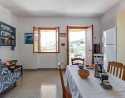 Restful Apartment in Cala Gonone with Balcony near Sea Beach Yerinde Yemek