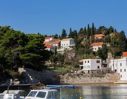 Restful Villa in Dalmatia With Garden Dış Mekan
