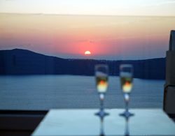 Reverie Santorini Hotel Öne Çıkan Resim