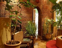 Riad CharCam - Adults Only Genel
