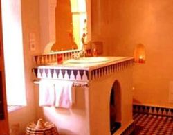 Riad Dar Alhambra Banyo Tipleri