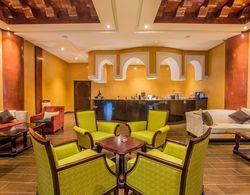 Hotel Riad Ennakhil & SPA Genel