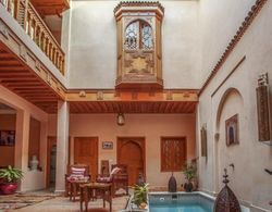 Riad Lakouas Triple Room With Pool View Dış Mekan