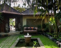 Rice Field Terrace Tirta Villa Canggu Dış Mekan