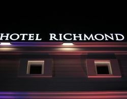 Richmond Hotel Dış Mekan