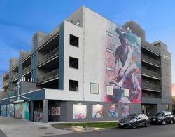 Rino Art Lofts - Stunning Colorful Modern Design Dış Mekan