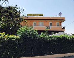 Hotel Ristorante La Decanata Dış Mekan