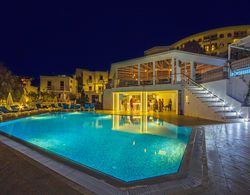 Riva Bodrum Resort Havuz