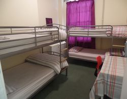 RMA Accommodation - Hostel İç Mekan
