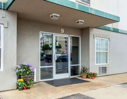 Rodeway Inn & Suites near Outlet Mall - Asheville Genel