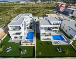 Apartments & Rooms Pool Villas Maris Dış Mekan