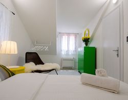 Apartments & Rooms Tiramola Oda Manzaraları