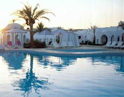 Royal Holiday Beach Resort & Casino (EX Sonesta Be Havuz