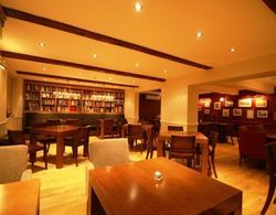 Royal Oak Hotel Bar