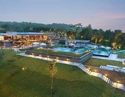 Royal Tulip Gunung Geulis Resort & Golf Genel