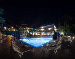 Hotel Royal Village Havuz