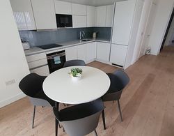 Royal Wharf Excel - 2 Bed Close To City Airport Yerinde Yemek