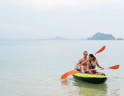 Royal Yao Yai Island Beach Resort - Near Phuket Genel