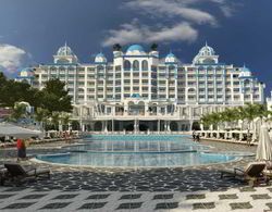 Rubi Platinum Spa Resort & Suites Genel