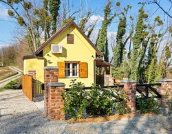 Rustic Holiday Home in Donja Stubica With Terrace Dış Mekan