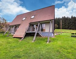 Rustic Holiday Home in the Hochsauerland With Balcony at the Edge of the Forest Dış Mekan