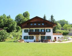 Rustic Holiday Home near Ski Area in Hopfgarten im Brixental Dış Mekan