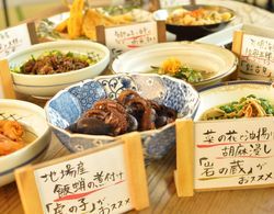 Ryokan Tsurusou Yerinde Yemek
