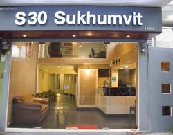 S30 Sukhumvit Hotel Dış Mekan