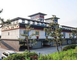 Sacheon Gilgaon Self Check-in Motel Dış Mekan