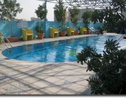 Sadaf Delmon Hotel Havuz