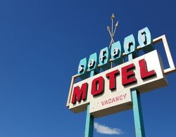 Safari Inn Motel Öne Çıkan Resim