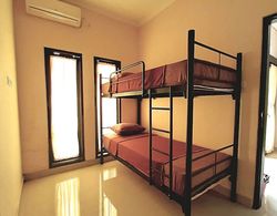 Safe House Bed and Breakfast - Hostel - Adults Ony Öne Çıkan Resim